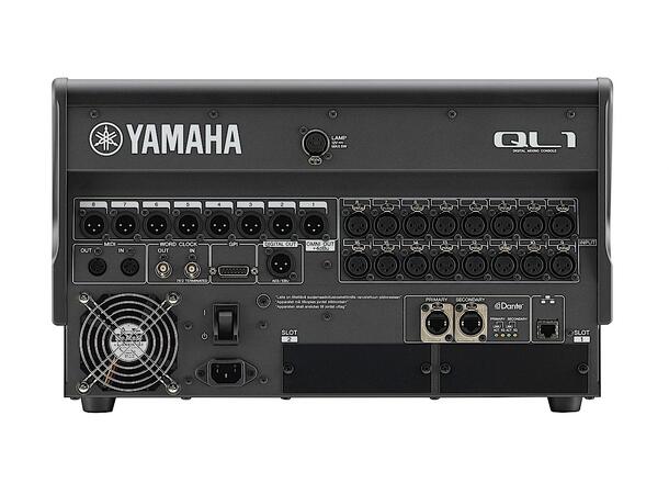 Yamaha QL1 Digitalmikser 32 mono+8 stereo, 16+2 fader
